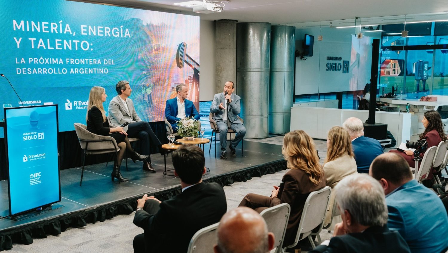 Mineria Energia y Talento - Panel 3